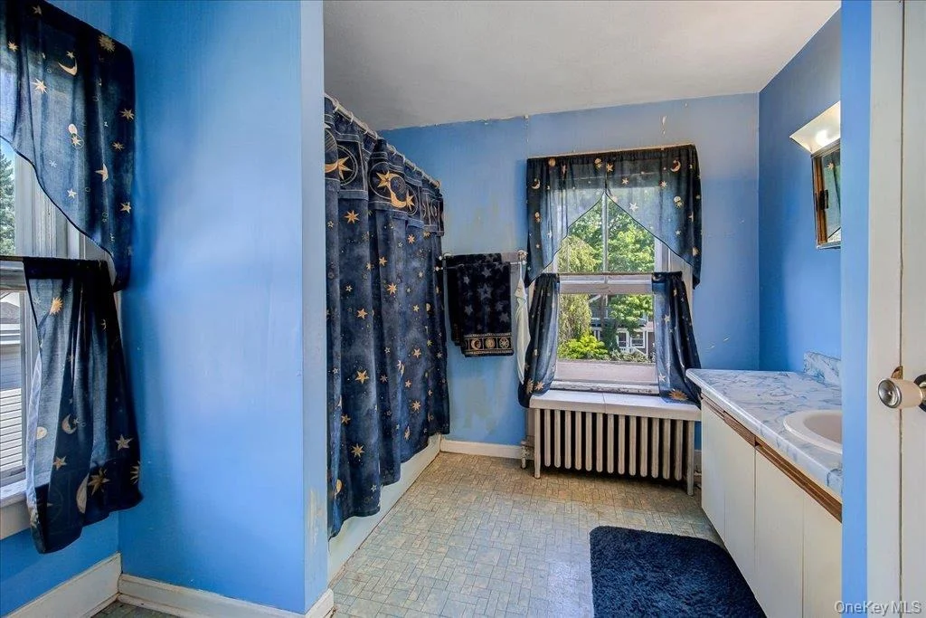 Photo of 5 Maple Street