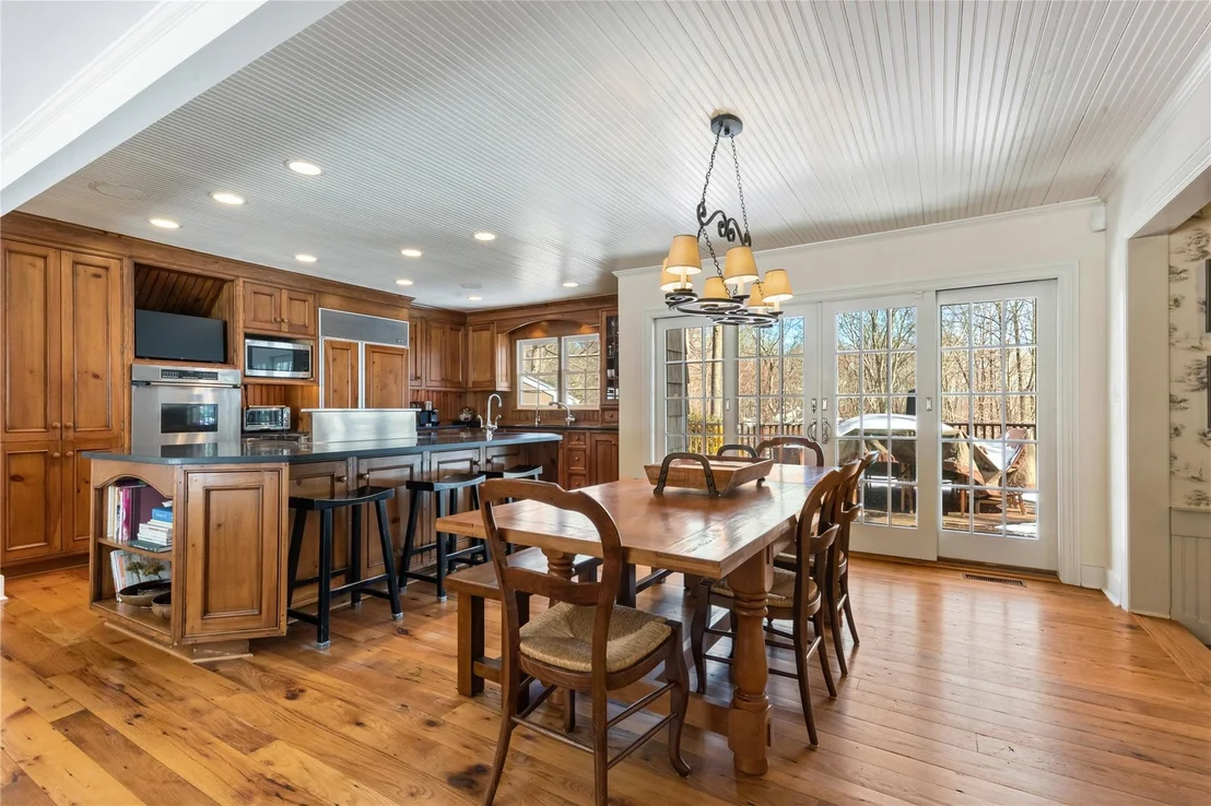 Photo of 12 Fox Ridge Road