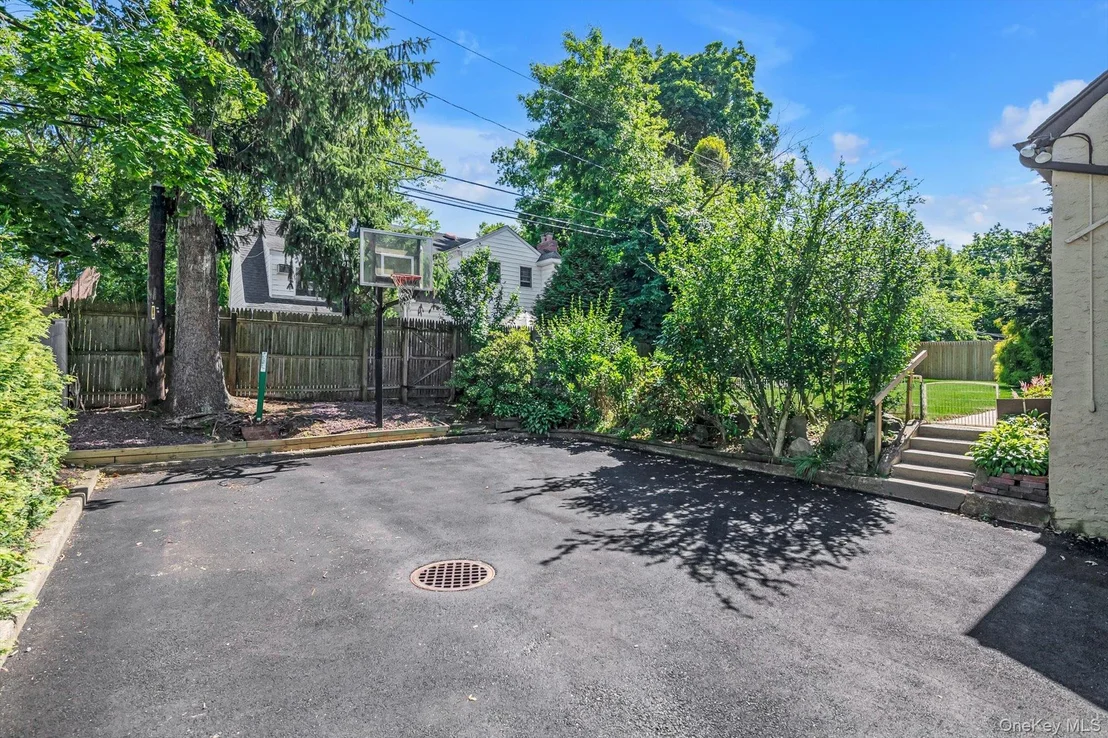 Photo of 68 Beverly Road