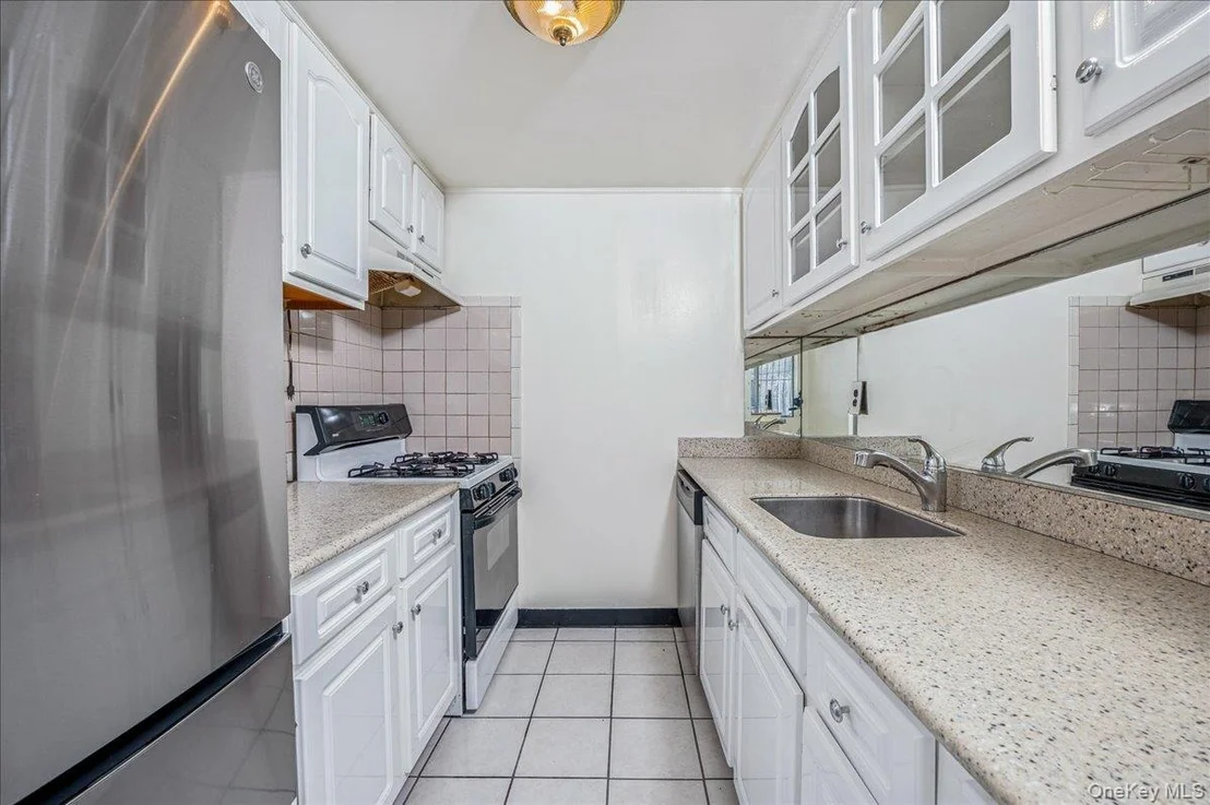 Photo of 1361 Intervale Avenue
