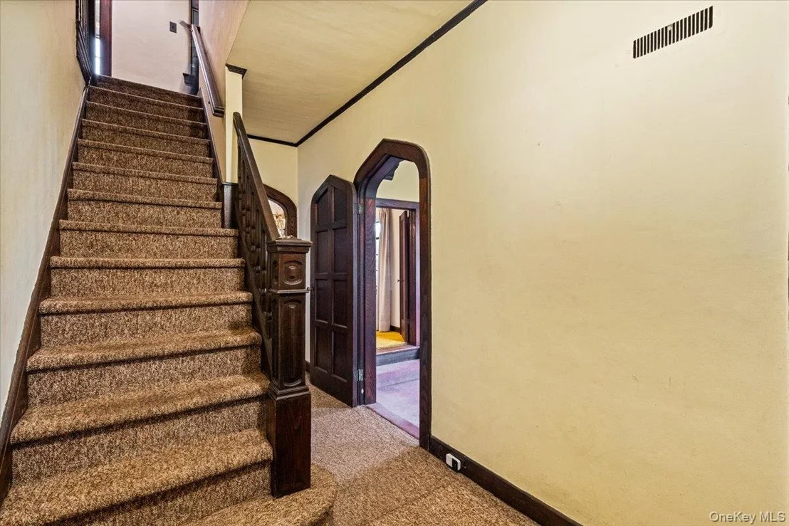 Photo of 32-29 Parsons Boulevard