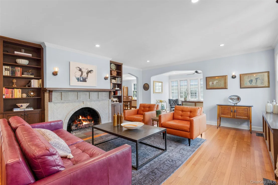 Photo of 210 Cliff Avenue