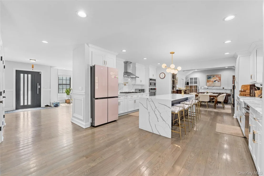Photo of 2 Pine Drive S