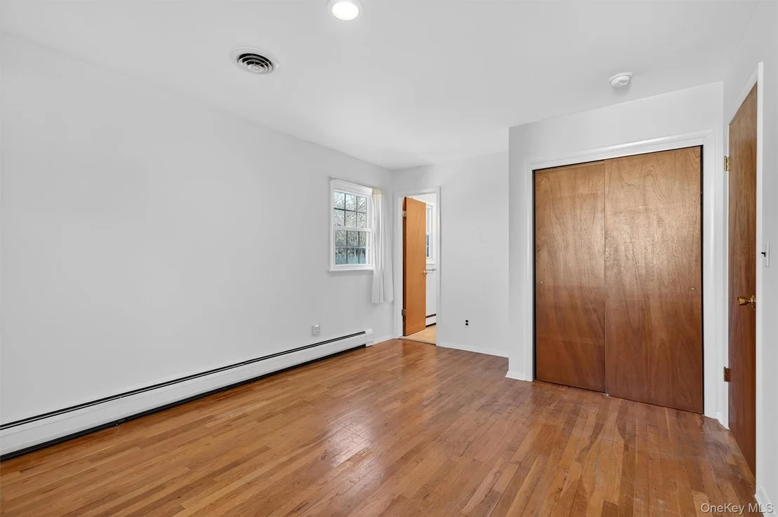 Photo of 11 Hilltop Lane