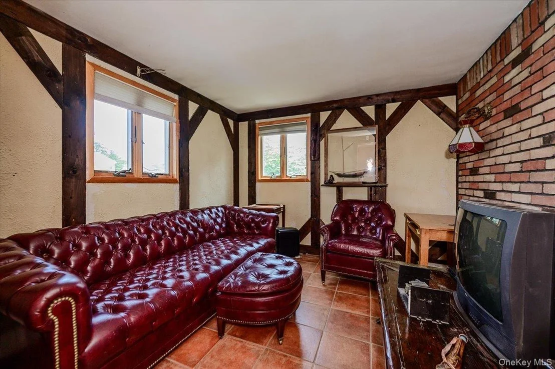 Photo of 3291 Wolfson Drive