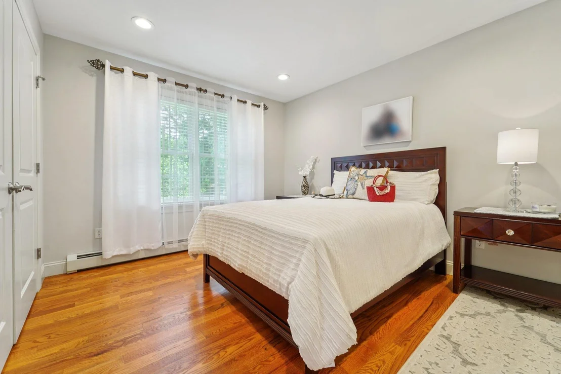 Photo of 10 Willow Drive