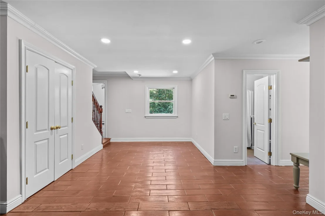 Photo of 176 Tibet Drive