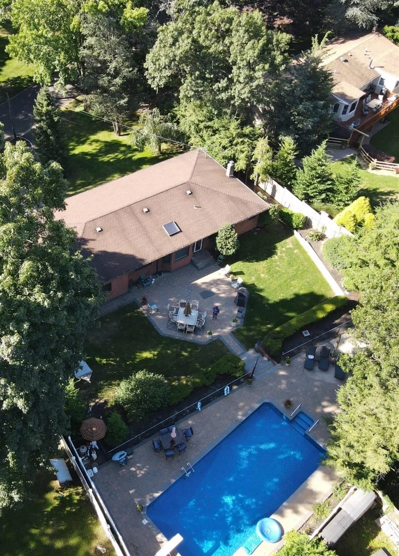 Photo of 111 Lone Oak Path