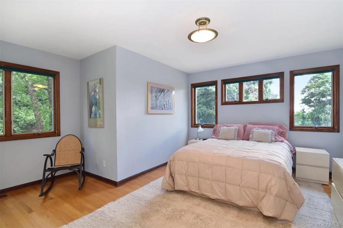 Photo of 353 Mountain Road