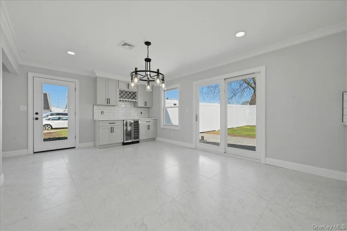 Photo of 61 Gardiners Avenue