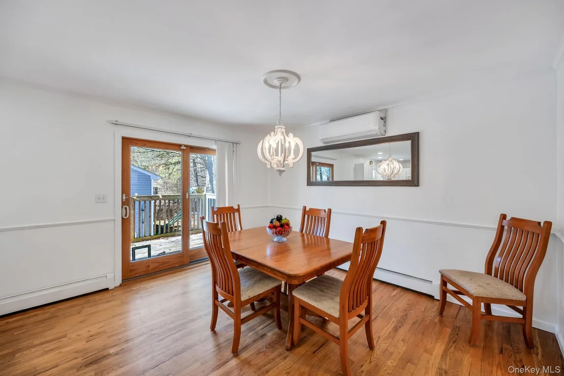 Photo of 343 Oak Avenue