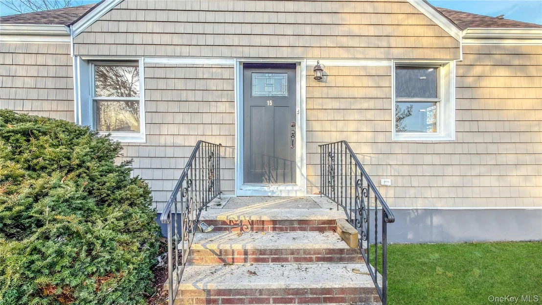 Photo of 15 Circle Drive