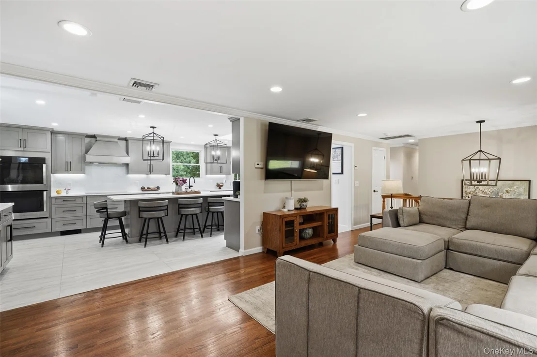 Photo of 1 Annarock Drive