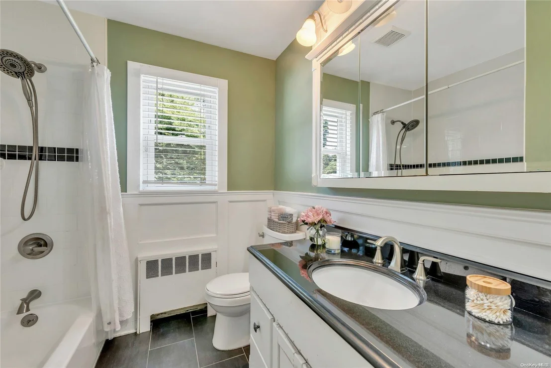 Photo of 106 Hale Road