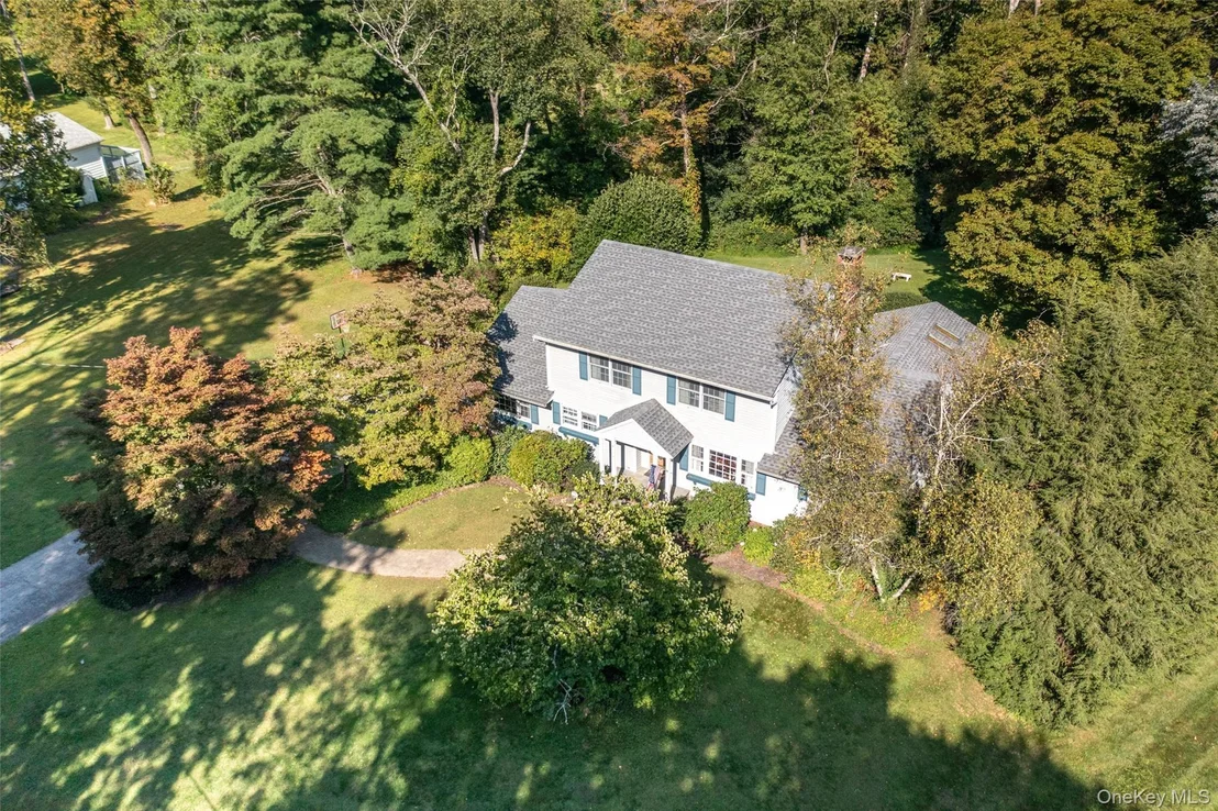 Photo of 102 Stream Lane