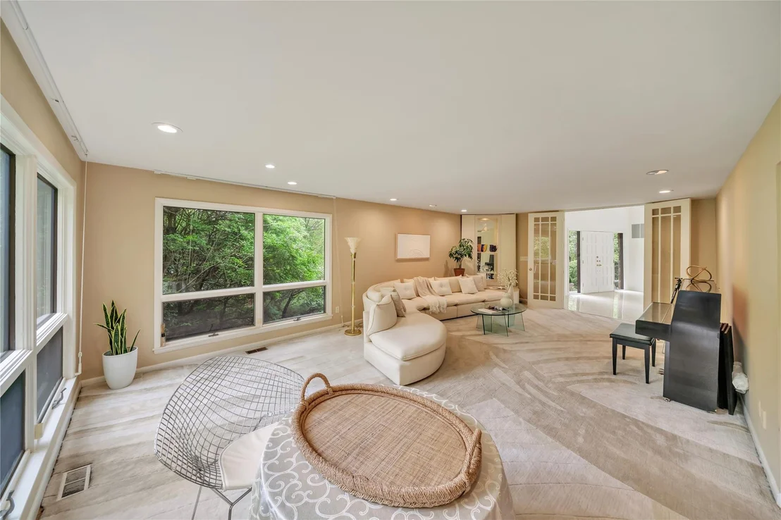 Photo of 4 Bobby Close