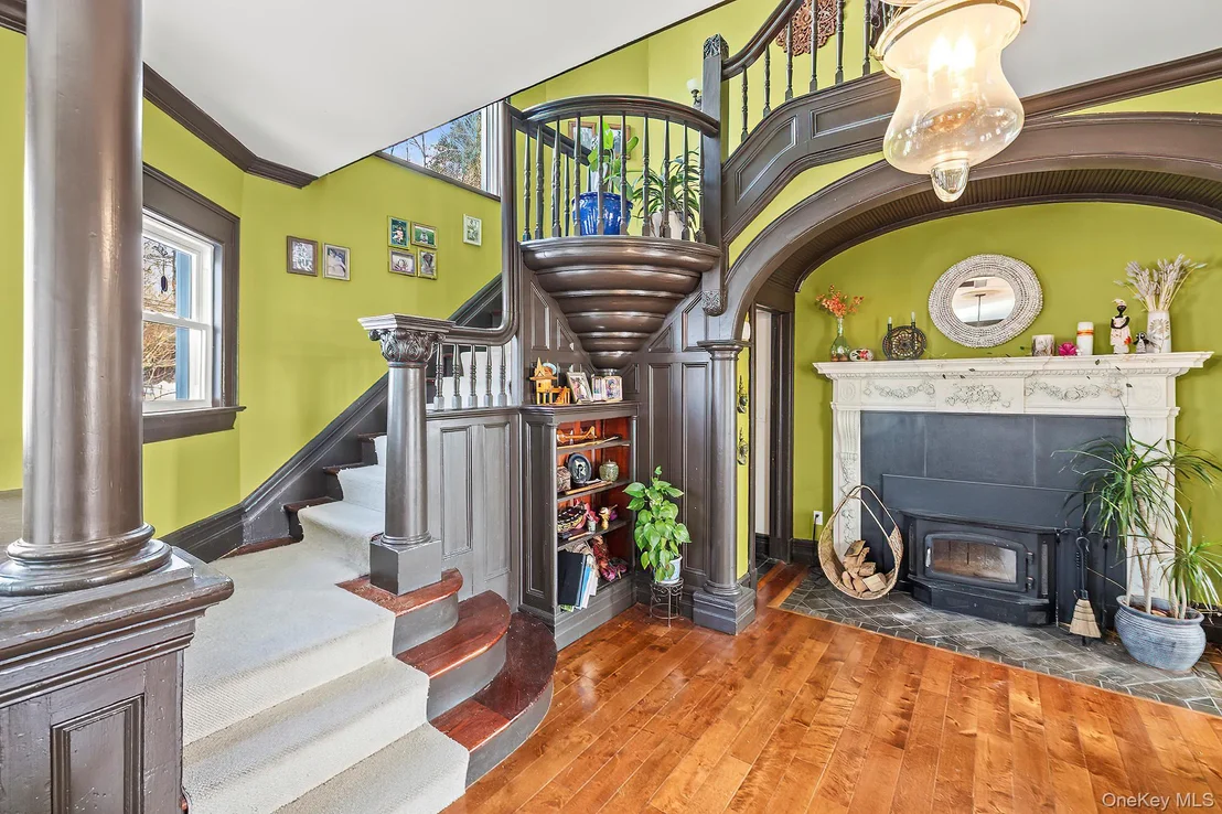 Photo of 32 Prospect Drive