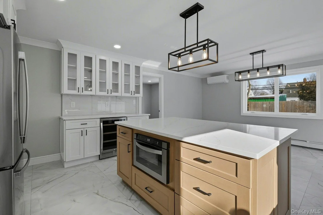 Photo of 73 Wolcott Road