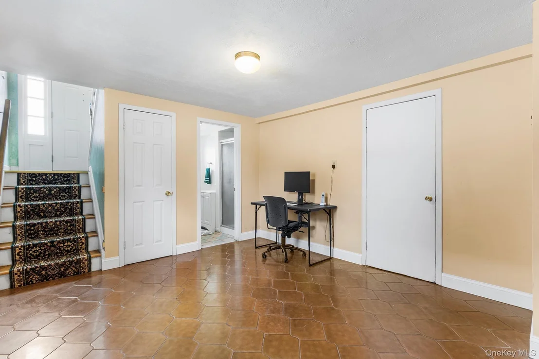 Photo of 1320 Pine Acres Boulevard