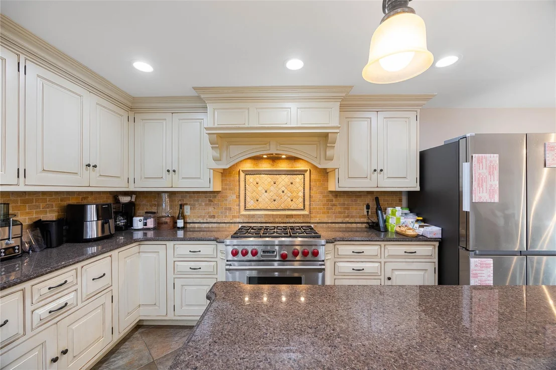 Photo of 2932 Joyce Lane