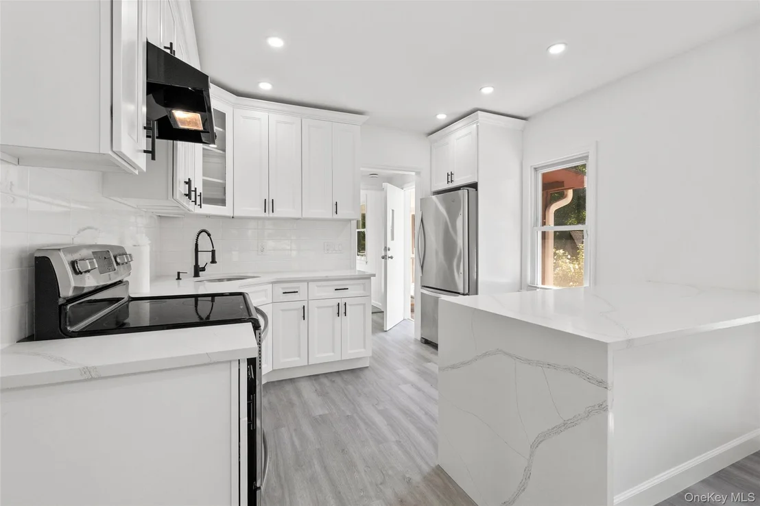 Photo of 6 Brookside Drive
