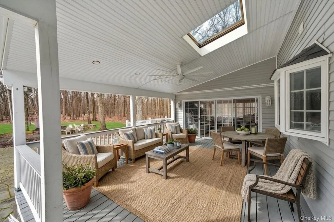 Photo of 16 Sunset Ridge