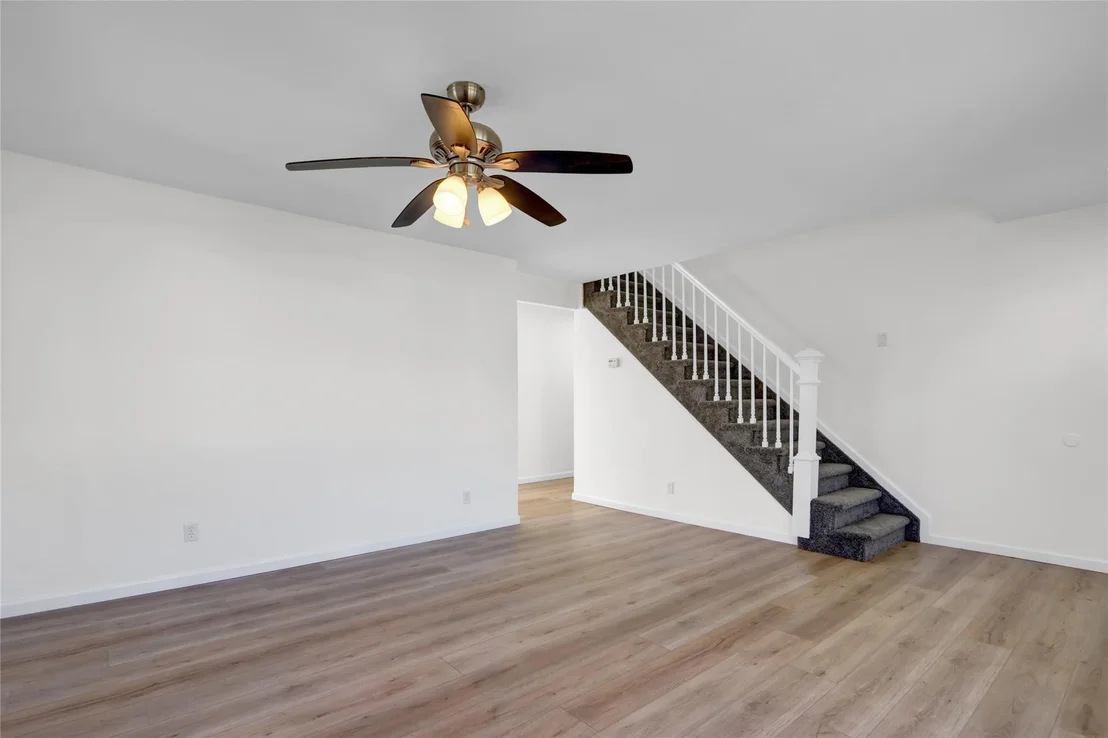 Photo of 19 Stackyard Drive