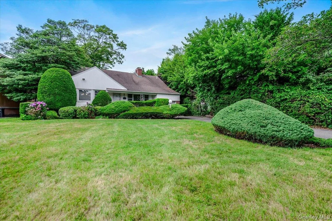 Photo of 2514 Lindenmere Drive