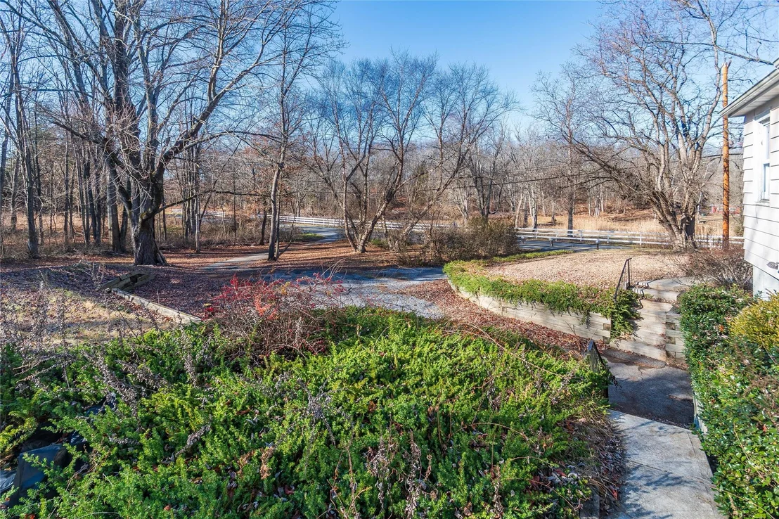 Photo of 80 Widmer Road
