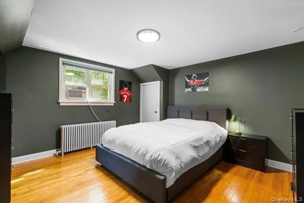 Photo of 1475 Elm Street