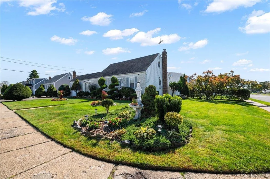 Photo of 3520 Mallard Road