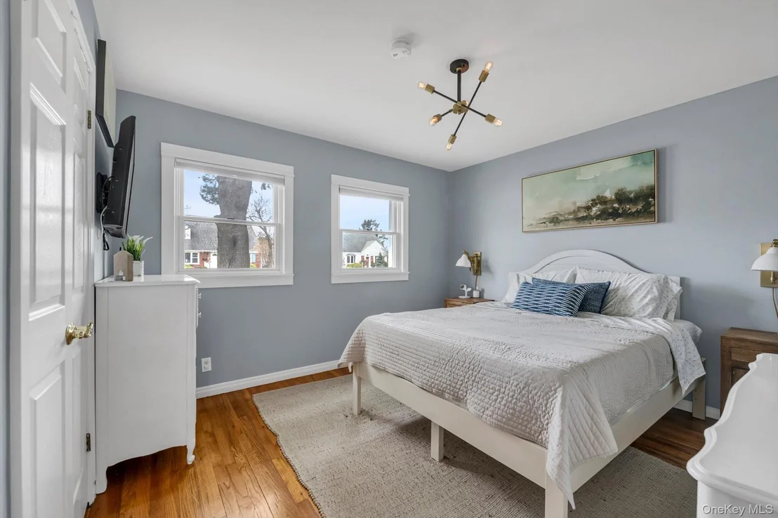 Photo of 9 Aster Avenue