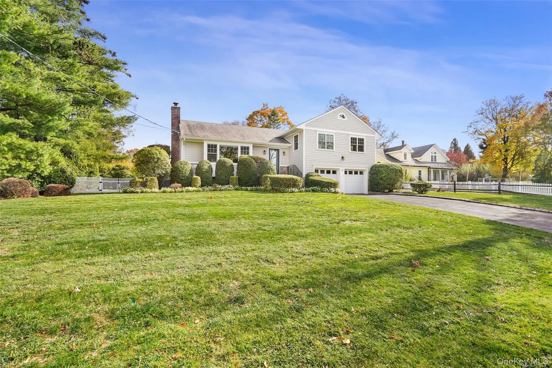 Photo of 15 Elm Hill Drive