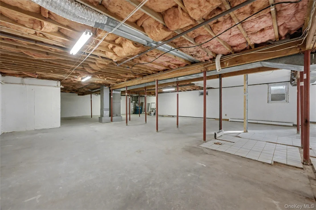 Photo of 8 Paddock Drive