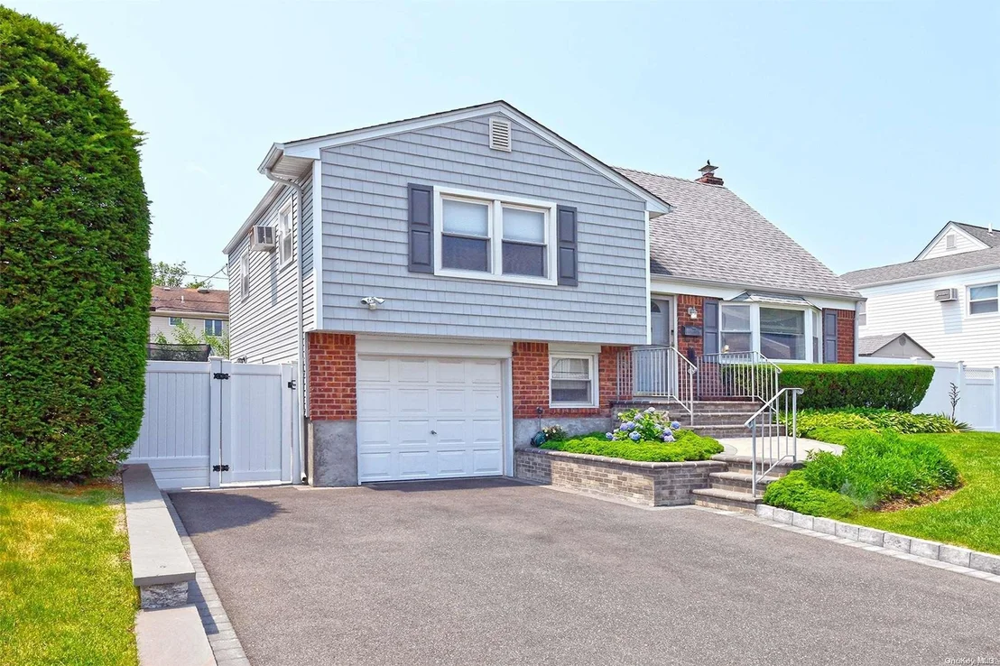 Photo of 17 Opal Drive