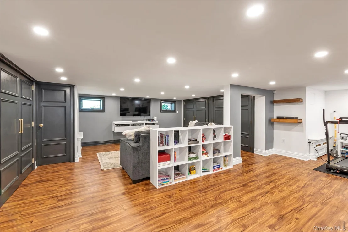 Photo of 144 Buckingham Place