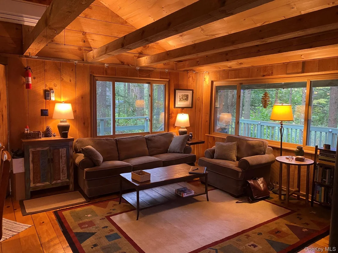 Photo of 151 Lake Lane