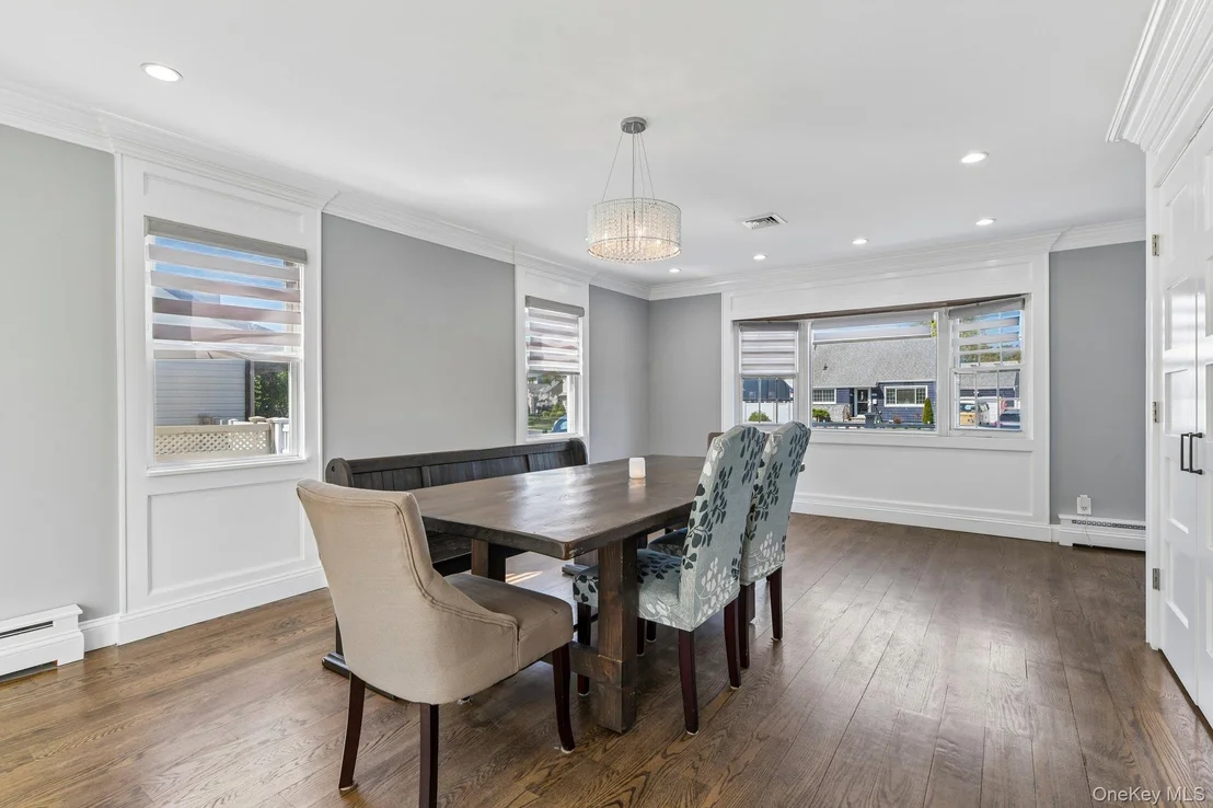 Photo of 958 Alan Drive