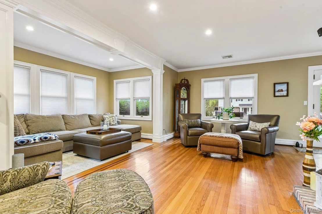 Photo of 110 William Street