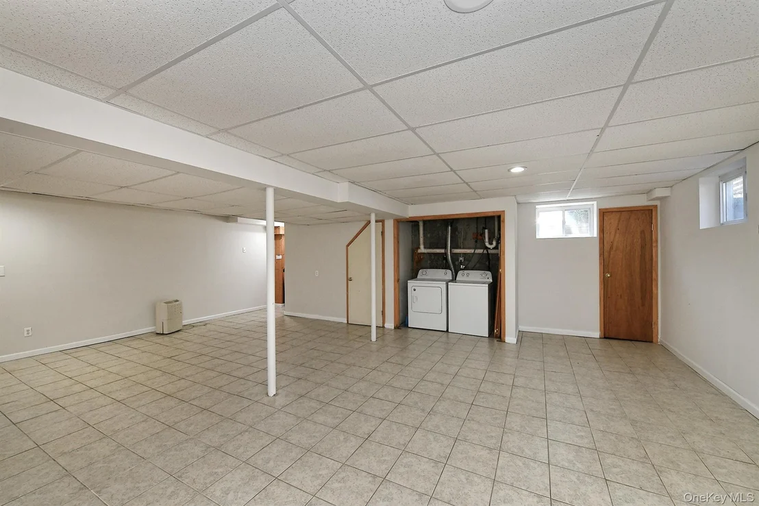 Photo of 208 Lake Drive