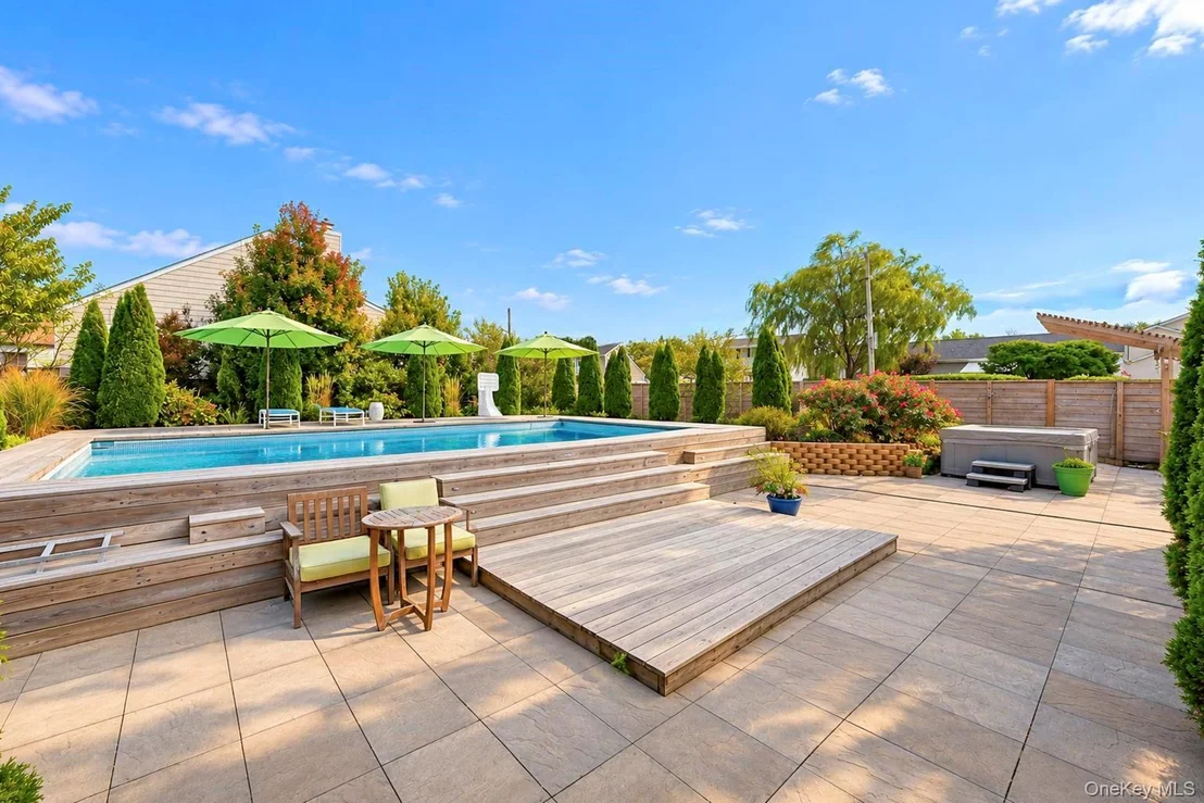 Photo of 79 Grandview Drive