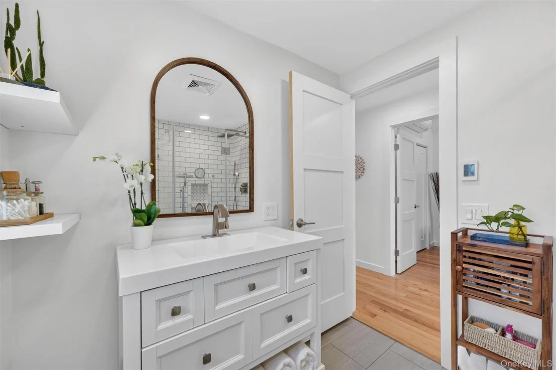 Photo of 28 Eastern Parkway