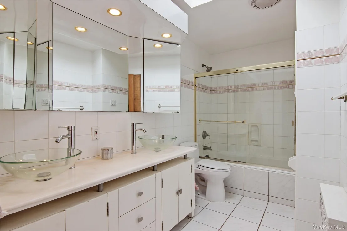Photo of 23 Sarina Drive