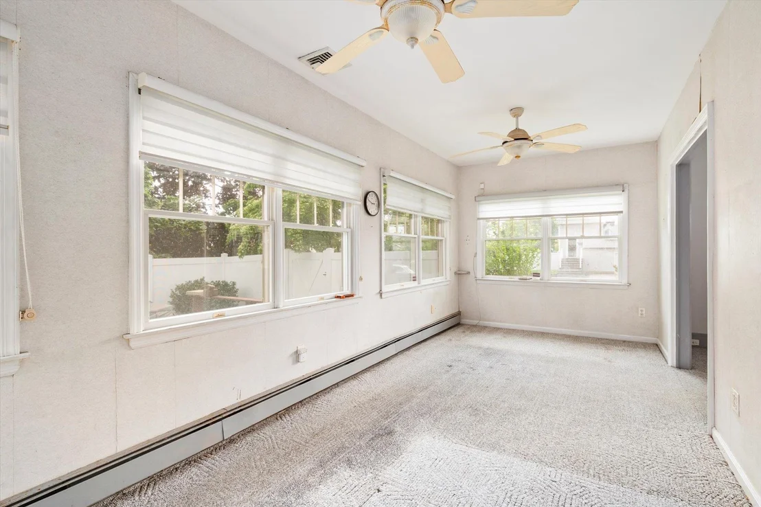 Photo of 696 Madison Avenue