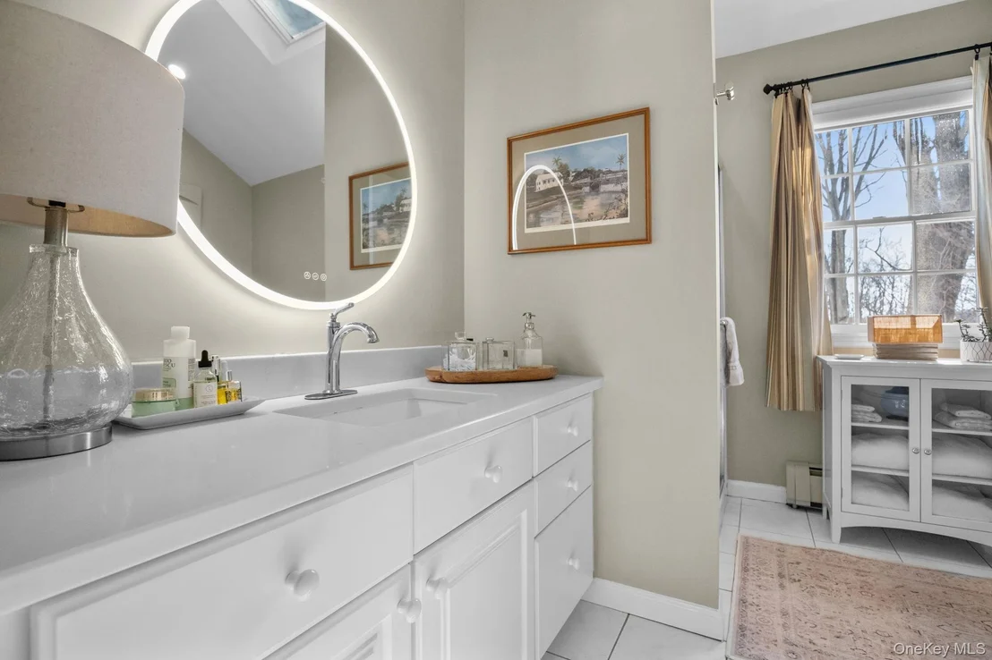 Photo of 6 Ridge Circle