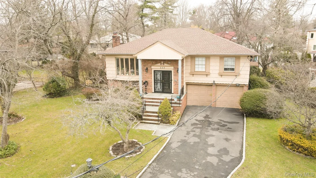 Photo of 112 Crescent Drive
