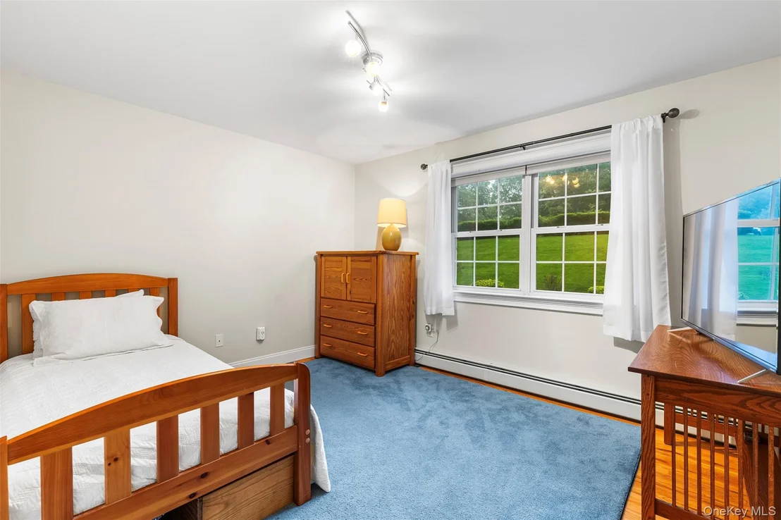 Photo of 17 Ruby Lane