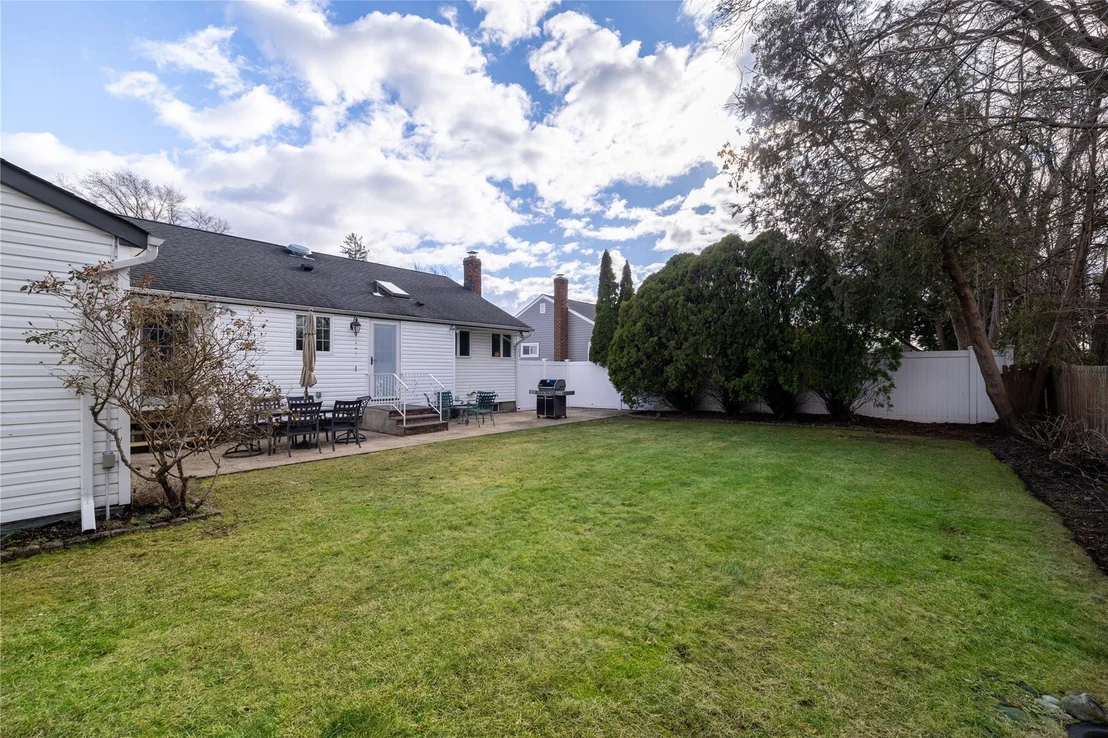 Photo of 64 Stephen Drive