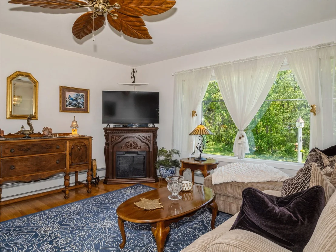 Photo of 47 Wedgewood Road