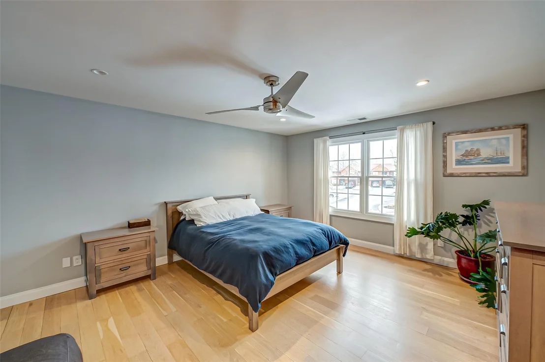 Photo of 12 Sutton Place